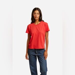 NWT Perfectwhitetee Harley Boxy Crew in Poppy Red Size Medium Cotton T-Shirt